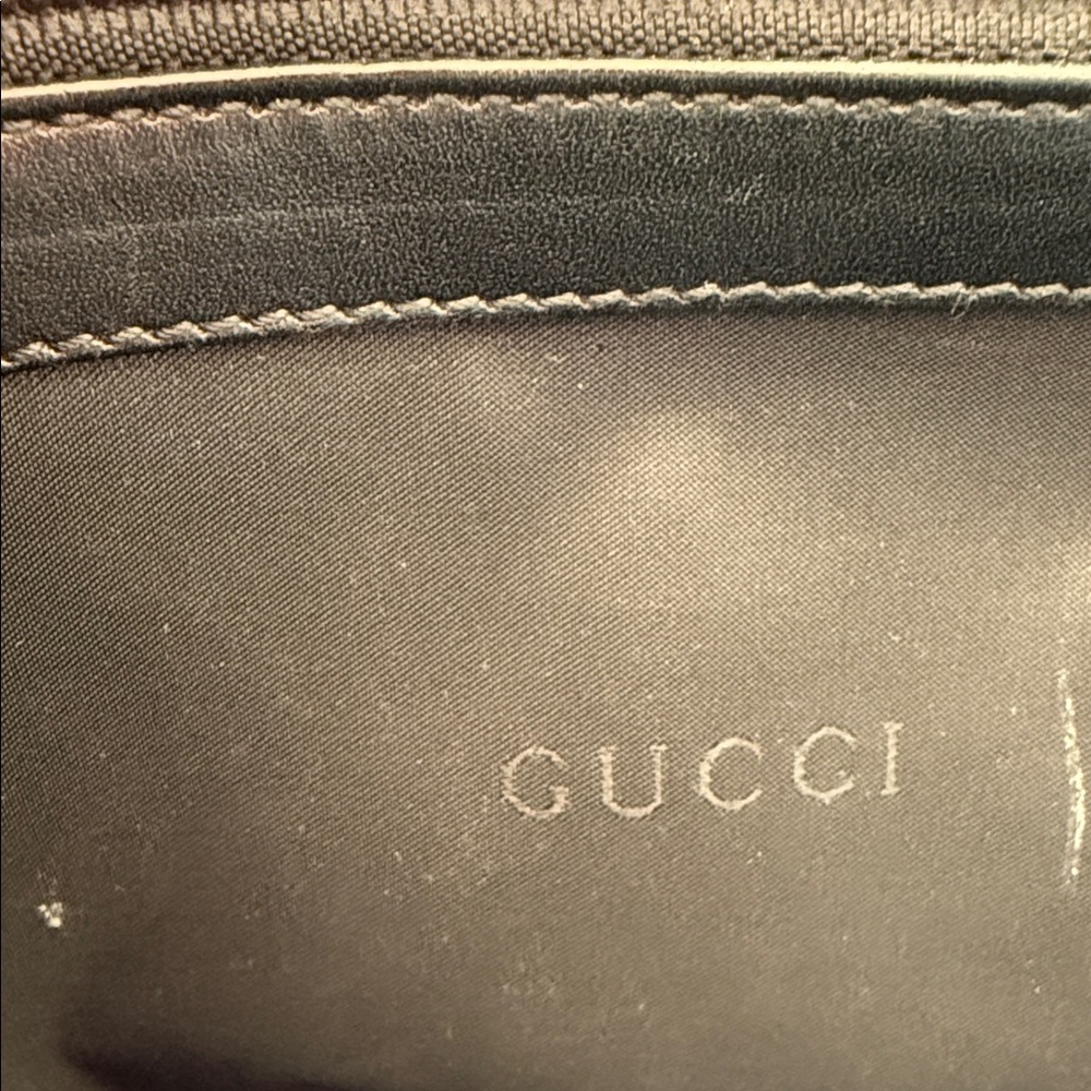 Elegant Gucci Black Nylon with Silver Metal Handles Vintage Tote - Picture 6 of 10